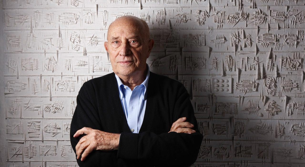 Arnaldo Pomodoro
 Arnaldo Pomodoro