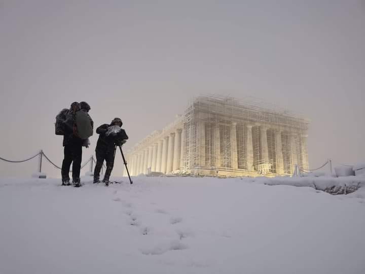 Atene innevata. Ph. Credit Stavros Petropoulous
