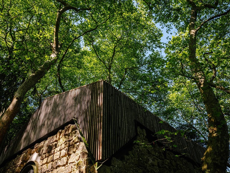 La chiesa di SÃ£o Pedro de Canaferrim. Foto Parques de Sintra
