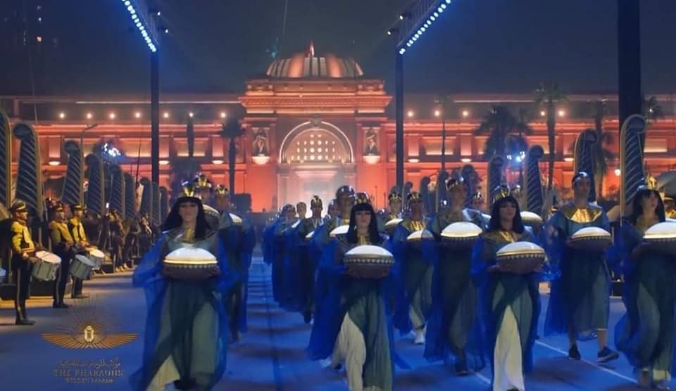 La Pharaos’s Golden Parade
