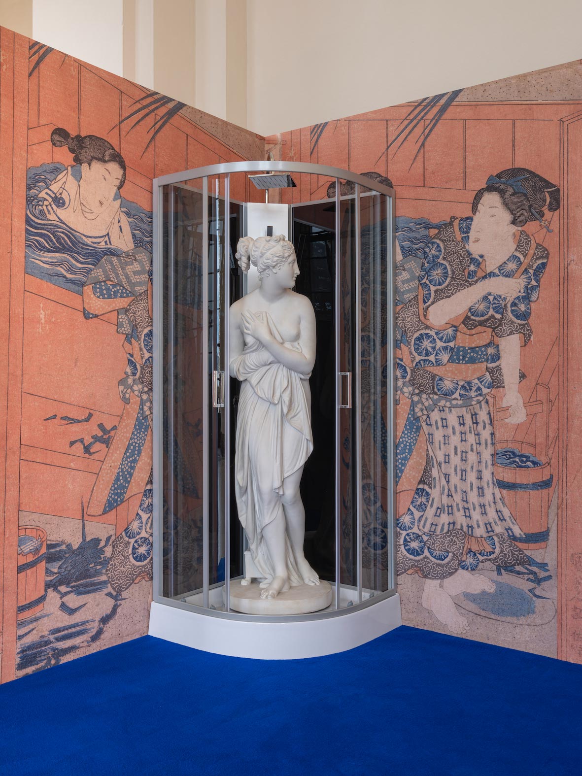 Allestimenti della mostra Marcher sur l'eau. Ph. Credit Julien Gremaud
