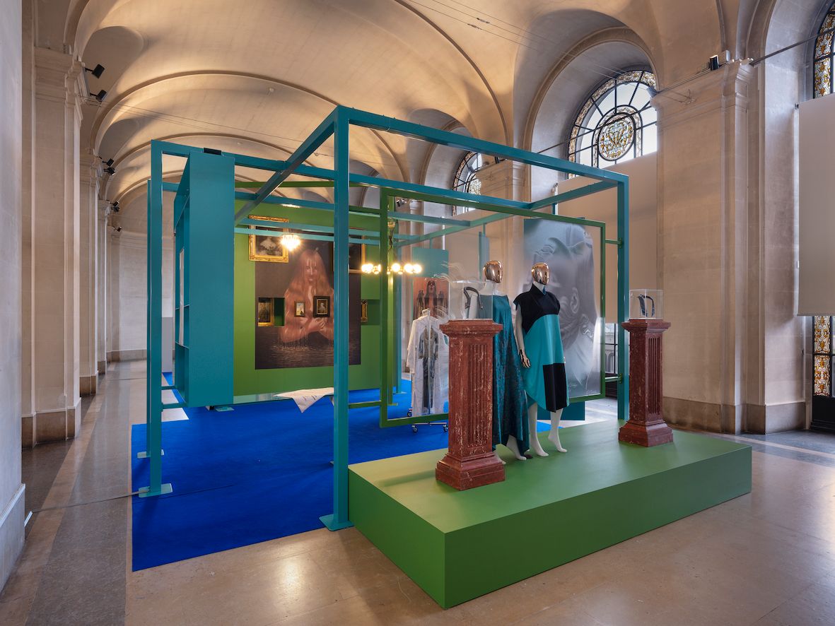 Allestimenti della mostra Marcher sur l'eau. Ph. Credit Julien Gremaud
