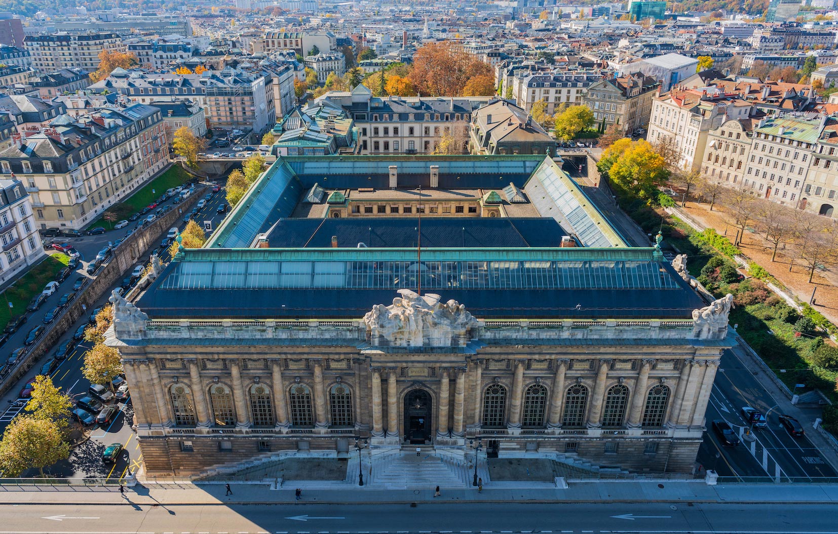 Il Musée d'Art et d'Histoire di Ginevra. Ph. Photodrone.pro
