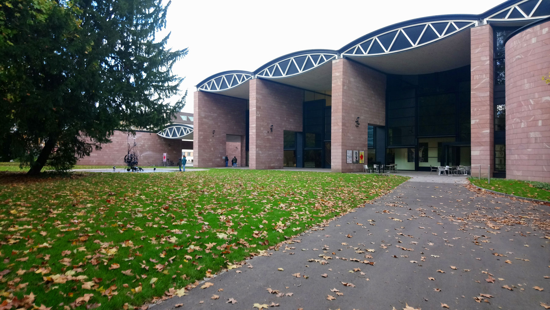 Il Museo Jean Tinguely di Basilea
