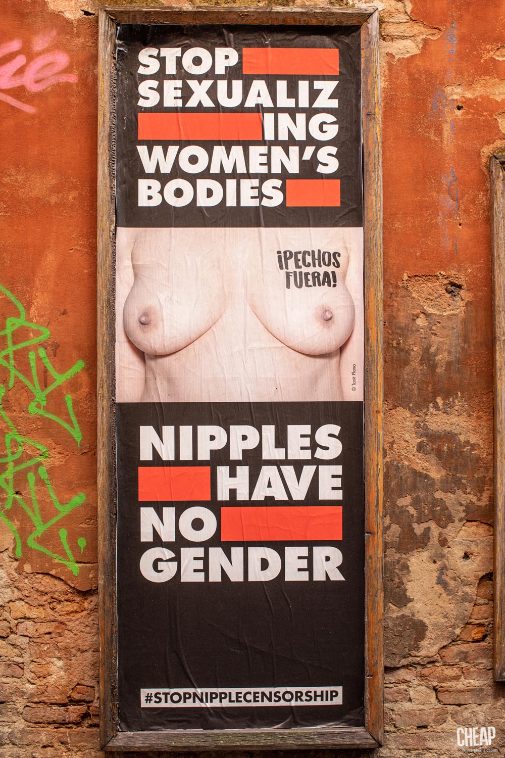 Progetto Tette fuori
