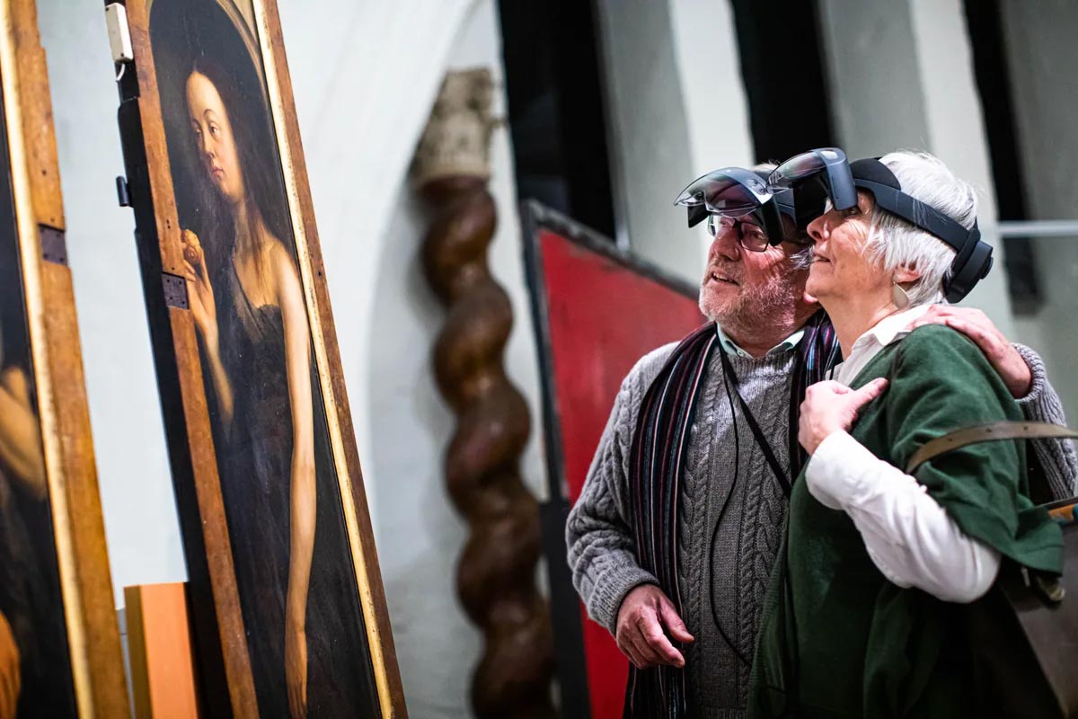Visita con i visori di realtà aumentata
 Visita con i visori di realtà aumentata