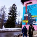 Lo street artist Endless realizza un murale a Cortina d'Ampezzo per i mondiali di sci