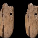 Scoperto in Polonia il più antico gioiello decorato finora trovato in Eurasia: risale a 41.500 anni fa 