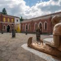 Lucca invasa da sculture di carta per la decima edizione di Cartasia, biennale dedicata alla paper art