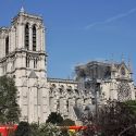 Parigi, 100 intellettuali firmano contro il progetto di riqualificazione di Notre-Dame