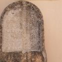 Marcellina (Roma), scoperta importante stele funeraria romana di una liberta, Flavia Urbana