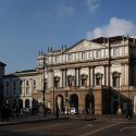 Milano, alle Gallerie d'Italia una mostra fotografica sulla storia della Prima della Scala 