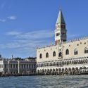 Non solo Venezia. Perché è grave tener chiusi i musei, perché vanno aperti, come possiamo farlo