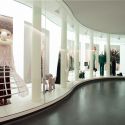 Ecco com'è la mostra di Achille Lauro al Mudec di Milano. Una wunderkammer di 22 metri