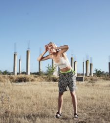 Il nuovo progetto di Alterazioni Video, sulle rovine dell'incompiuto Palasport di Nuoro