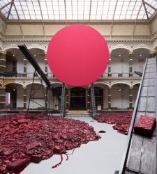 Nel 2022 a Venezia una grande retrospettiva dedicata ad Anish Kapoor in due sedi