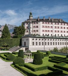 Il Castello di Ambras a Innsbruck: il dono dell'arciduca Ferdinando II alla moglie Philippine