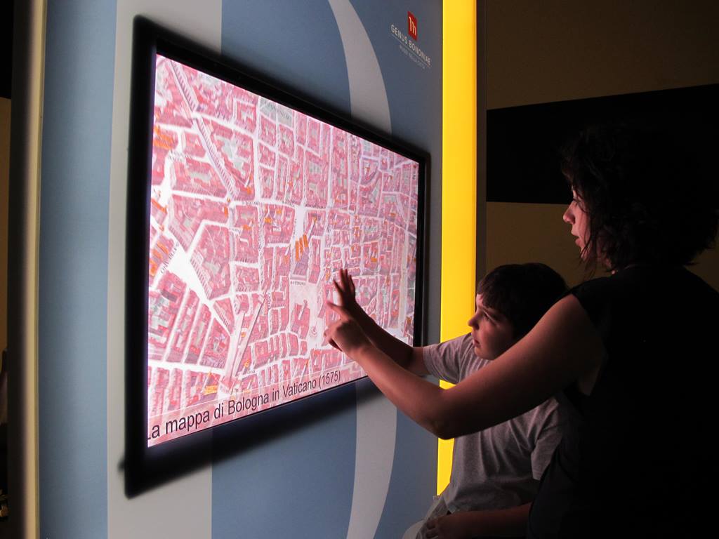 Bambini alle attività di Genus Bononiae
