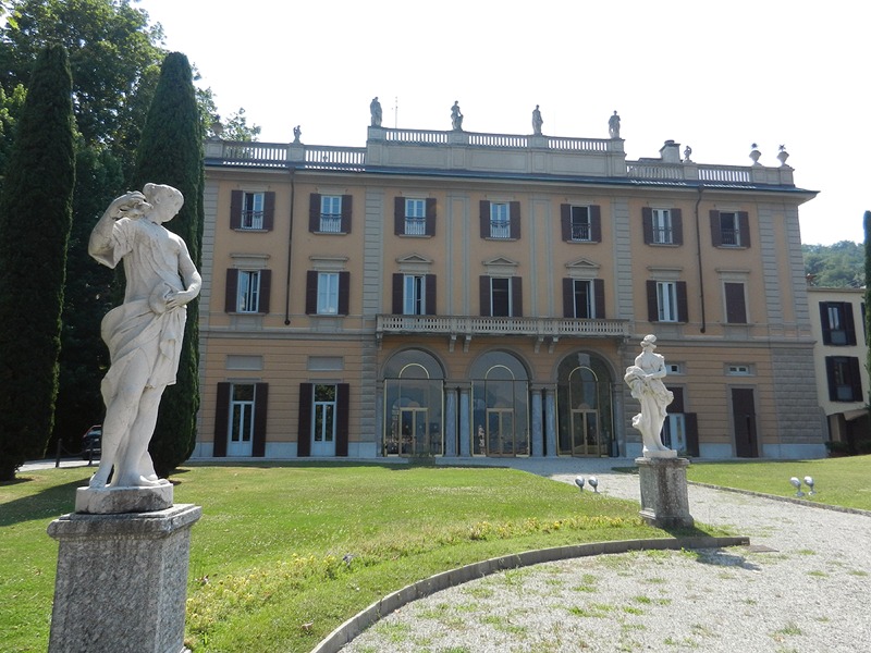 Villa Gallia, edificio che sorge sul luogo dove si trovava il Museo gioviano
