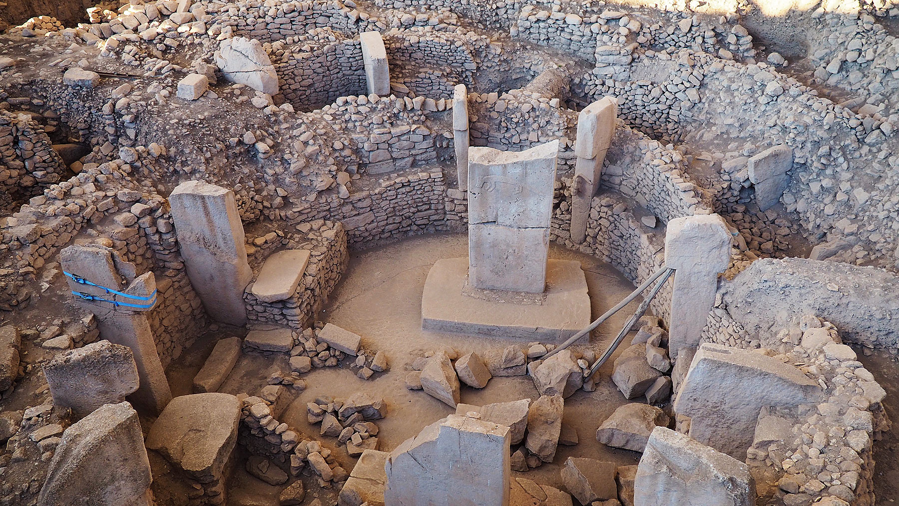 GÃ¶bekli Tepe: struttura C osservata da est. Foto di Michela Bassanello
