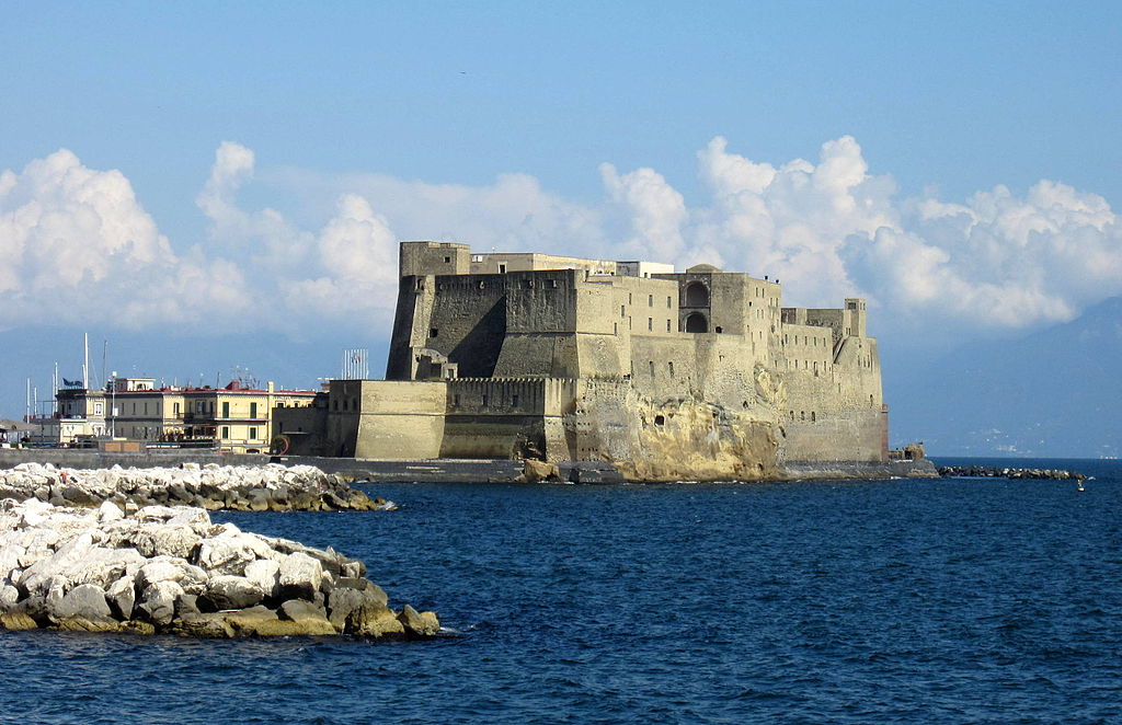Castel dell'Ovo. Foto di Luca Aless
 Castel dell'Ovo. Foto di Luca Aless