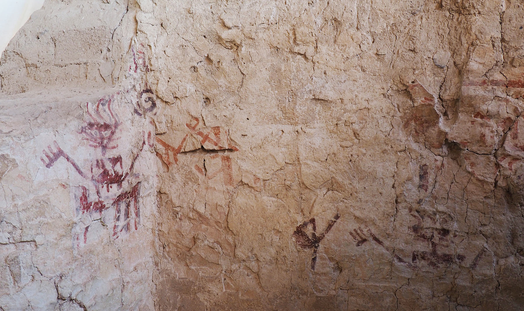 Disegno di figura maschile sul muro di un magazzino di Arslantepe. Foto di Michela Bassanello
