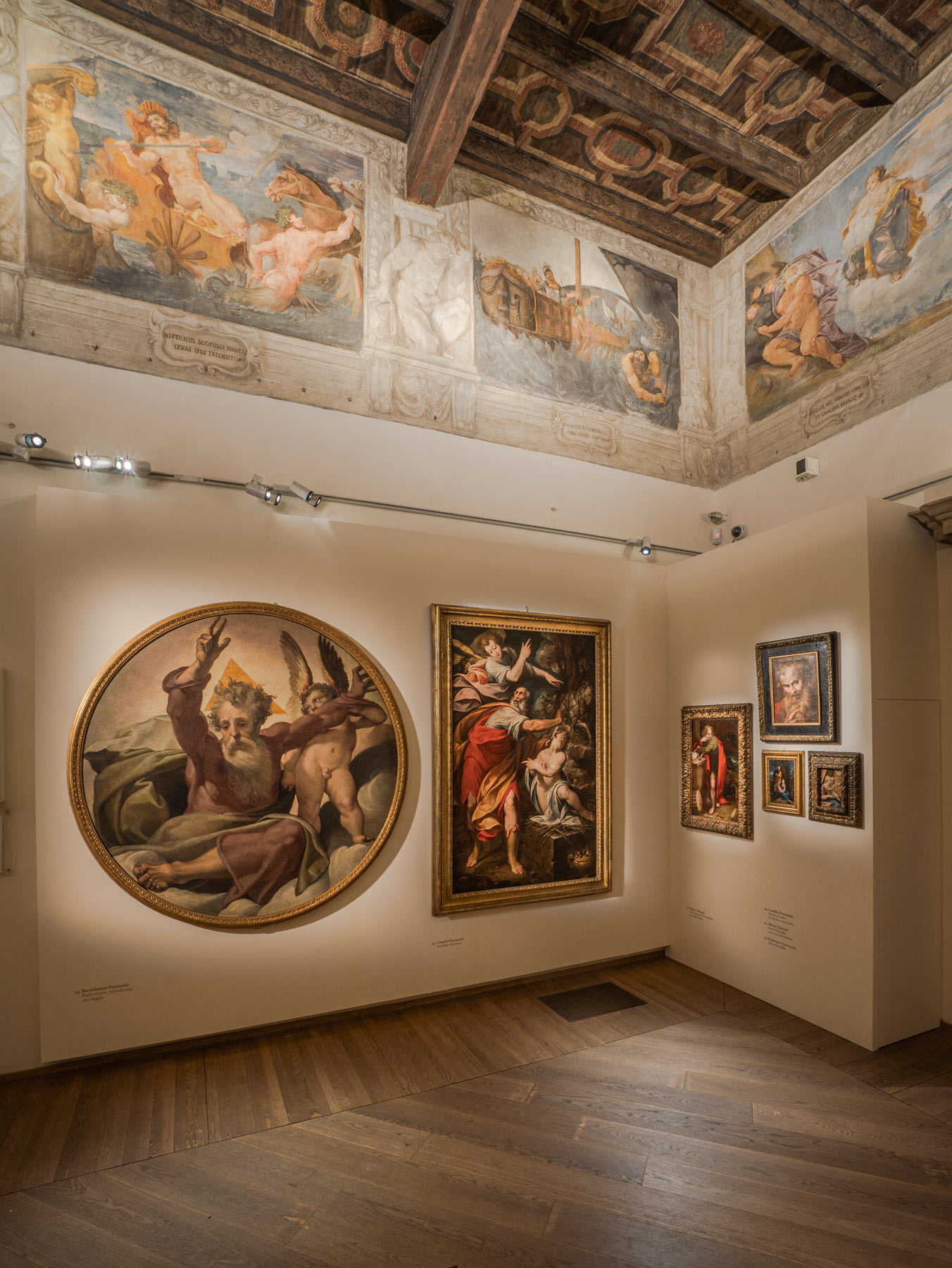 Sala della mostra La Quadreria del Castello
