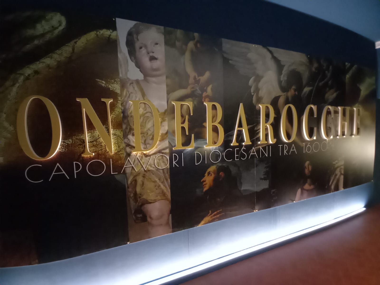 Allestimenti della mostra Onde barocche
