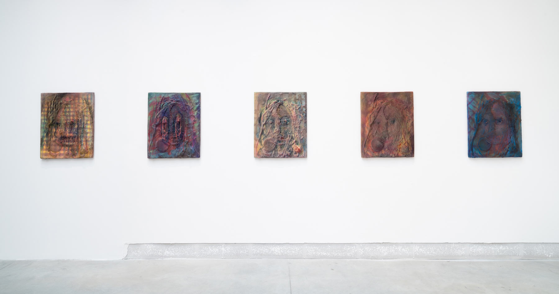 Opere del ciclo Portrait di Kaari Upson
