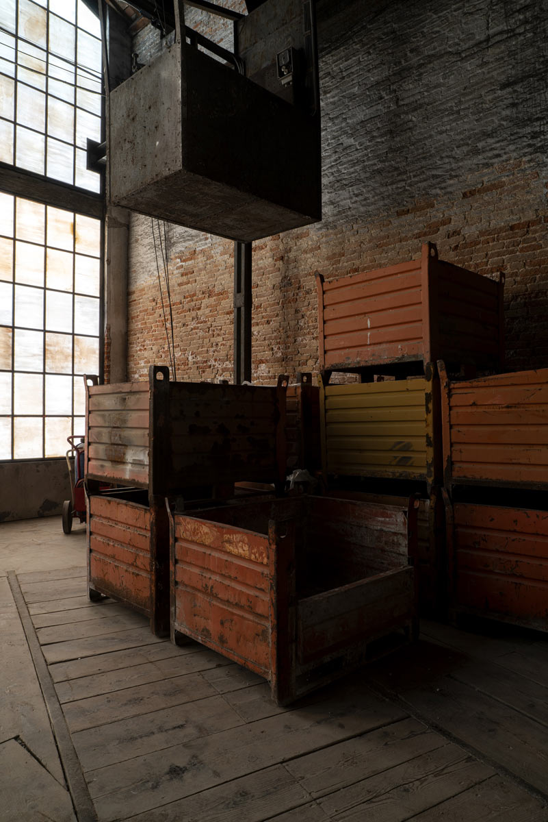 Gian Maria Tosatti, Storia della Notte e Destino delle Comete, Padiglione Italia alla Biennale Arte 2022, a cura di Eugenio Viola, Commissario del Padiglione Italia Onofrio Cutaia. Concessione DGCC - MiC
