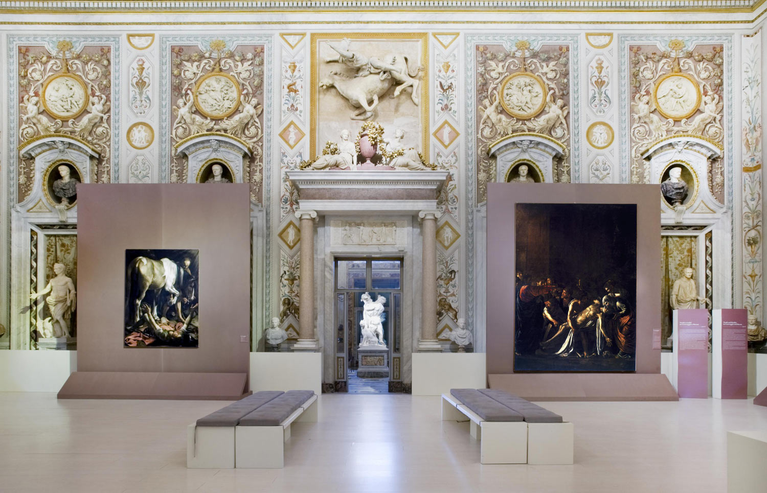 Allestimenti della mostra Caravaggio Bacon (2009-2010). Foto di Domenico Ventura
