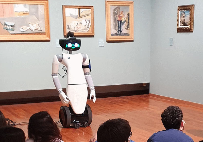 Visita guidata con il robot R1
