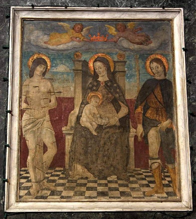 La Madonna col Bambino e il gatto di Vigevano. Foto Retecultura Vigevano
 La Madonna col Bambino e il gatto di Vigevano. Foto Retecultura Vigevano