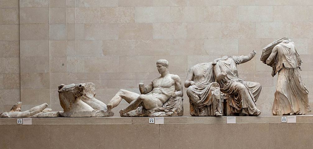 Marmi del Partenone, la parte meridionale del frontone est al British Museum. Foto di Brian Jeffery Beggerly

