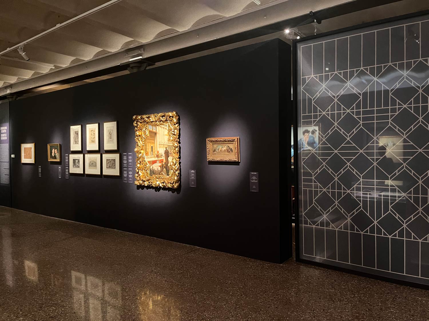 Allestimenti della mostra Klimt. L’uomo, l’artista, il suo mondo
