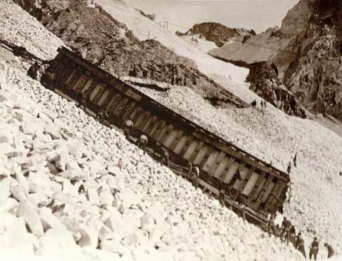 Carrara, 1928, trasporto del monolite per l'obelisco del Foro Italico
 Carrara, 1928, trasporto del monolite per l'obelisco del Foro Italico