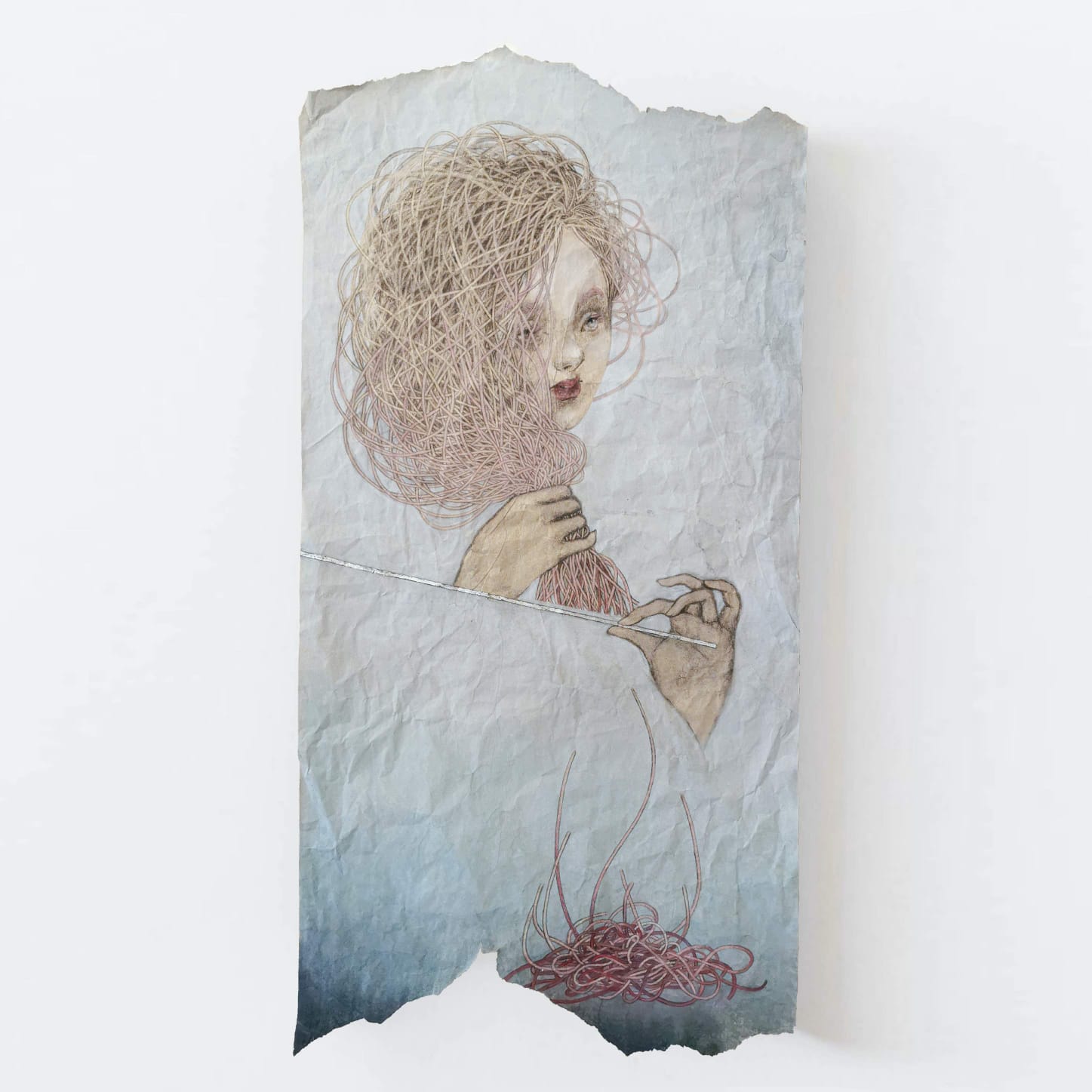 Akiko Saheki, Sodanshikiri (2021; fusain, pastel, feuille d'argent sur papier, 107 x 54,5 cm)