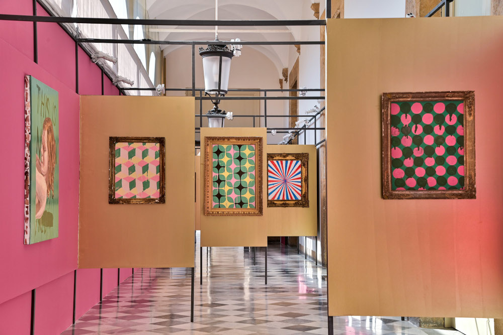 Allestimento della mostra The Golden Calf al Palazzo Reale di Palermo