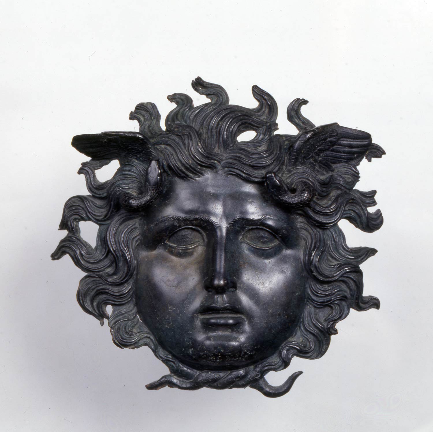 Applique a testa di Medusa, da Este-Monte Murale (I secolo d.C.; bronzo; Este, Museo Nazionale Atestino)