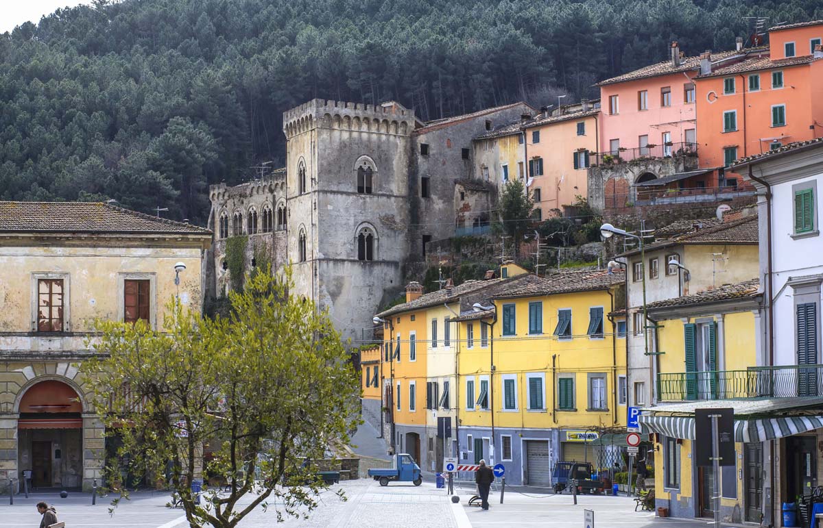 Il borgo di Buti. Foto Lidia Pachetti/Palio di Buti