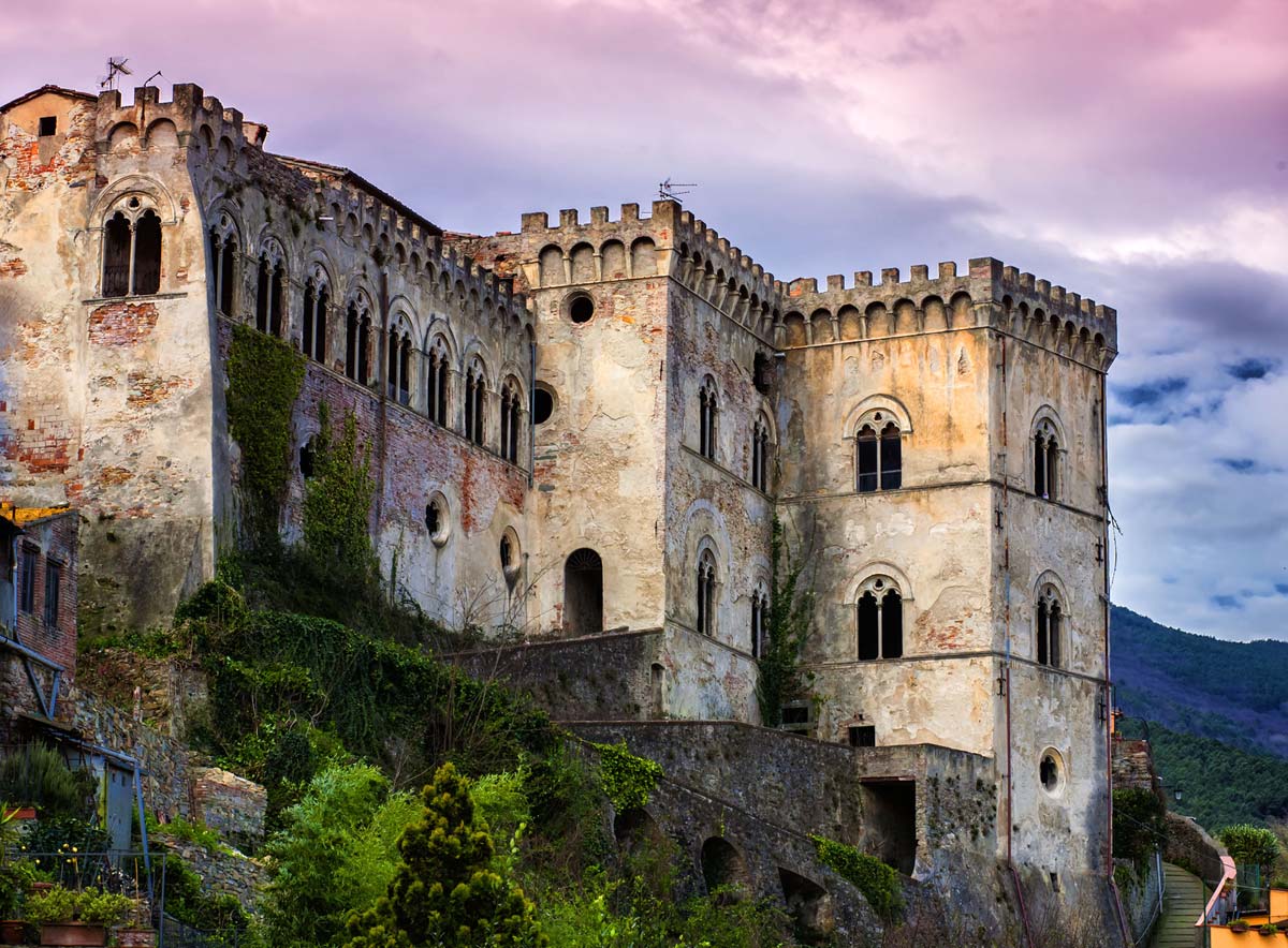 Castel Tonini. Foto di Lidia Pachetti/Palio di Buti