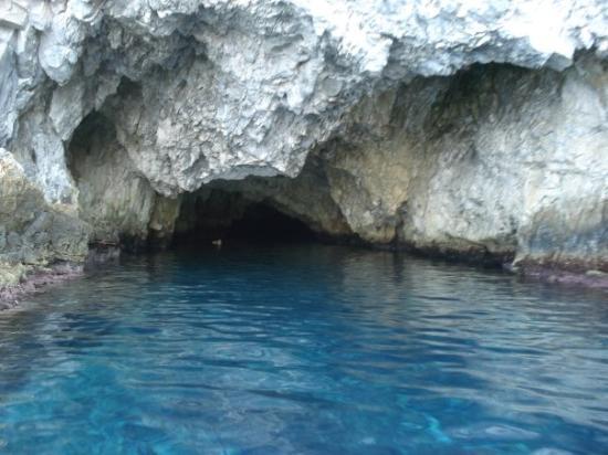 Cueva del Buey de Mar