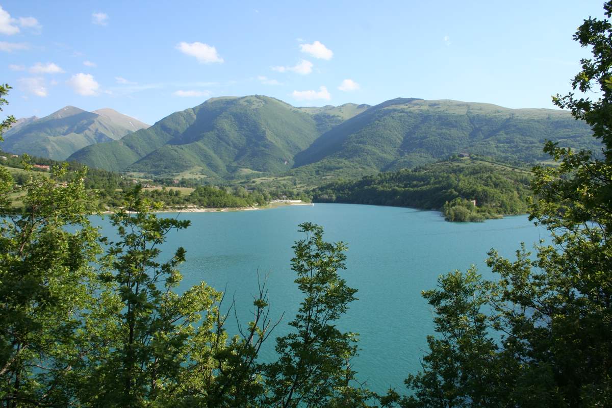 Il lago di Fiastra