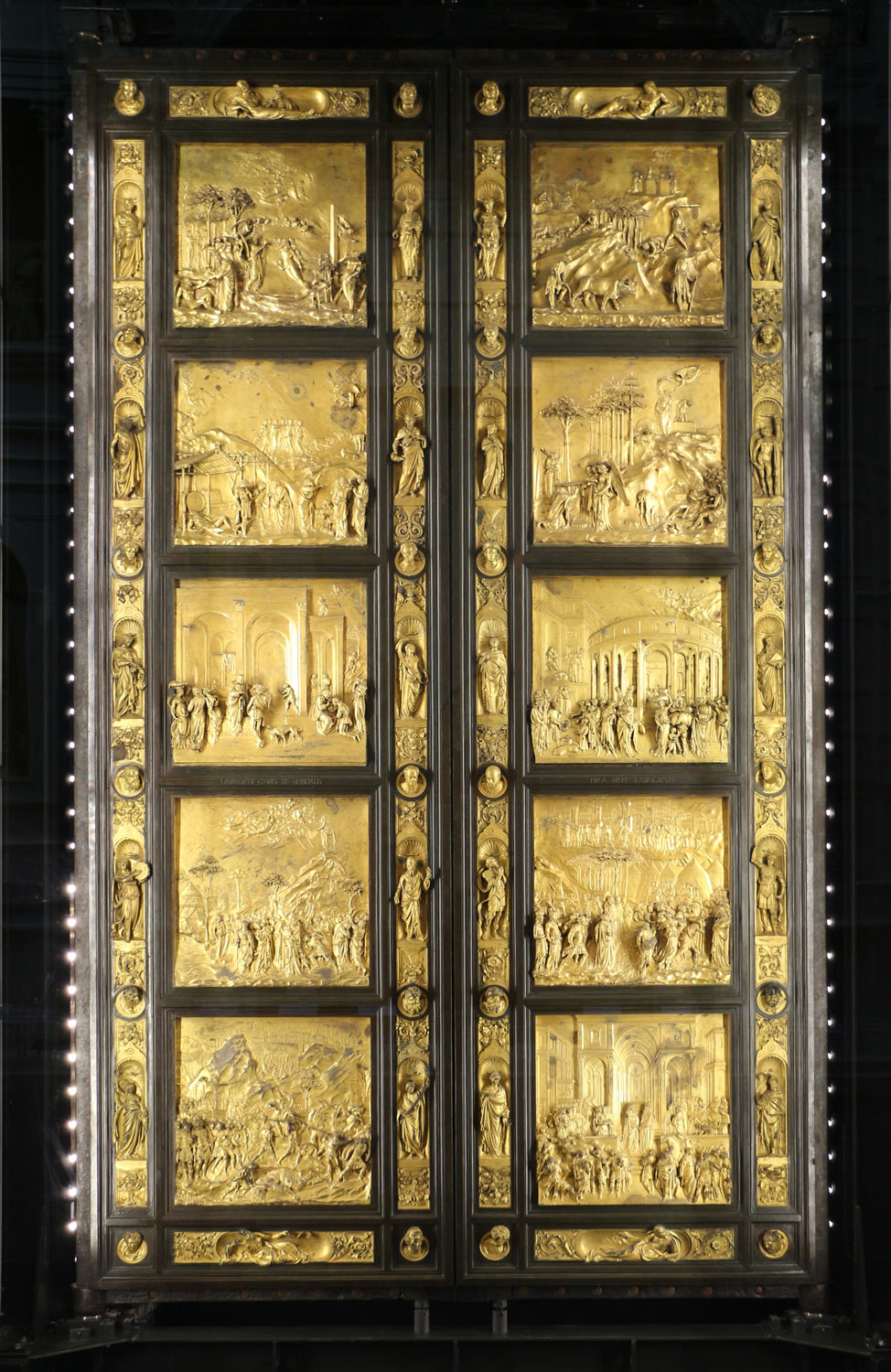Lorenzo Ghiberti, Porta del Paradiso (1425-1452; bronzo dorato, 599 x 462 x 245 cm; Firenze, Museo del Duomo)
