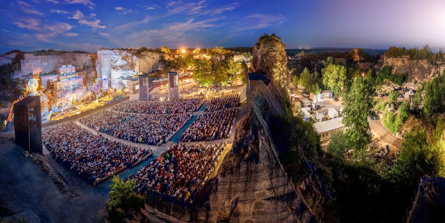 The St. Margarethen Quarry, performance of Turandot. Photo by Andreas Tischler