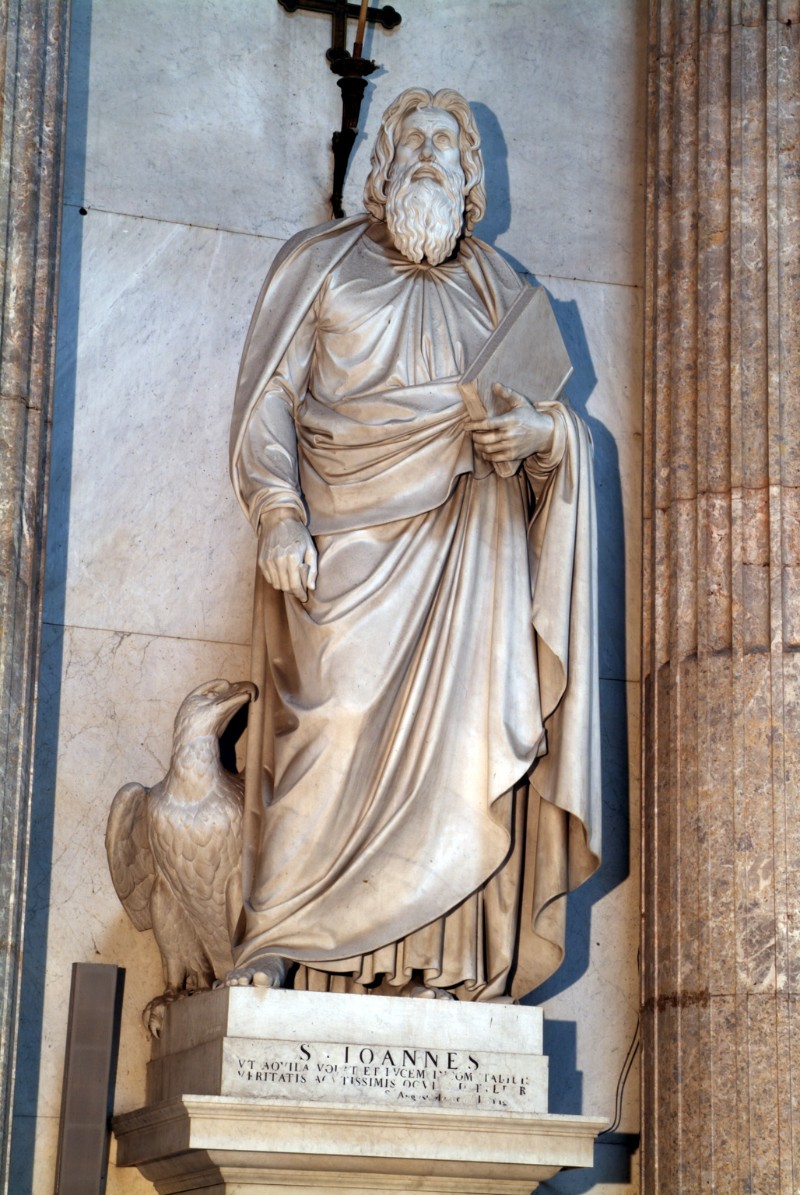 Pietro Tenerani, San Giovanni Evangelista (1836 circa; marmo, 428 x 130 cm; Napoli, San Francesco di Paola). Foto BeWeb
