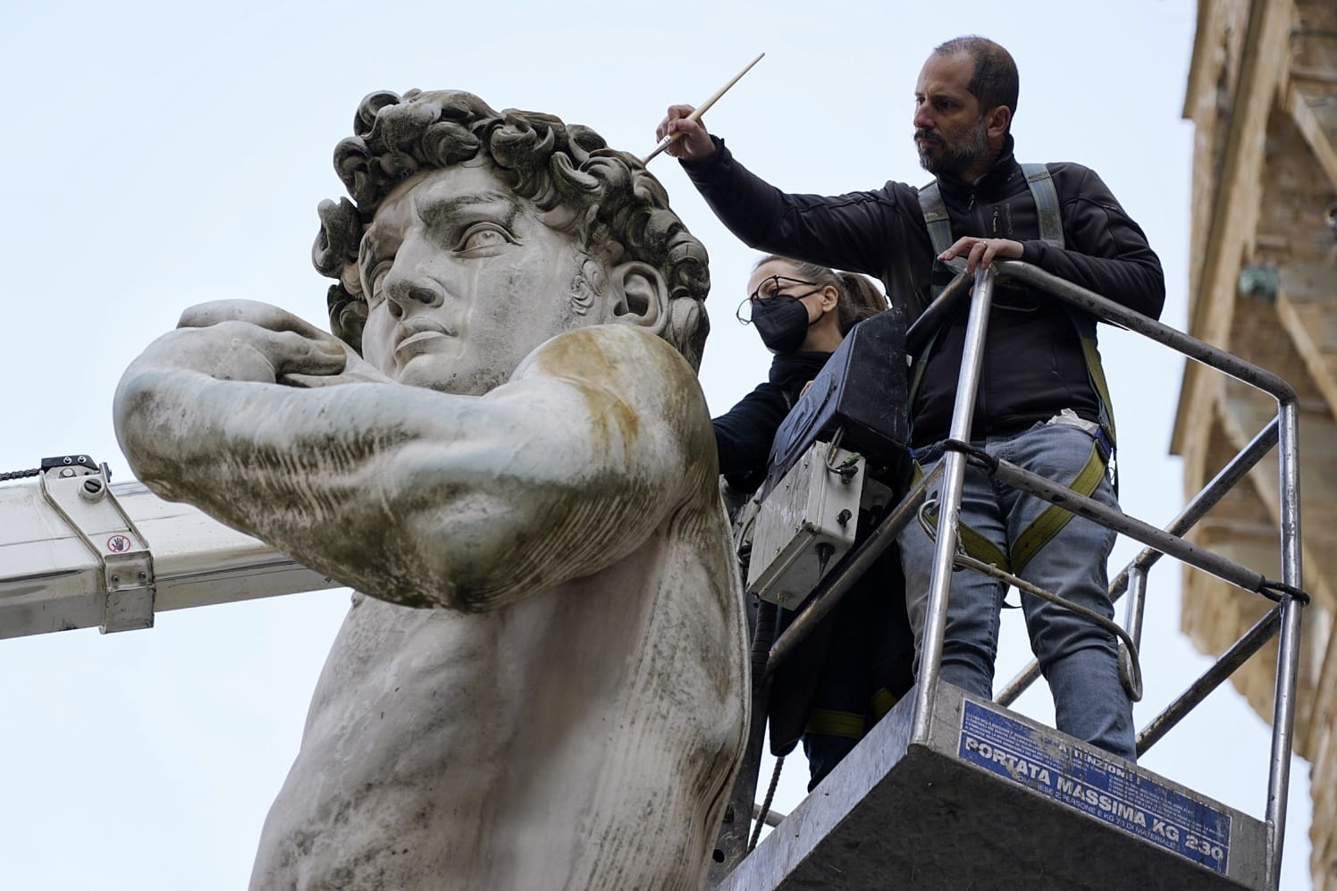 Danni per 15.000 euro al David di piazza della Signoria
 Danni per 15.000 euro al David di piazza della Signoria
