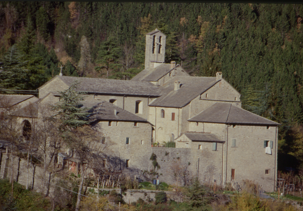 Abbazia di San Benedetto in Alpe. Foto Casentino Forest National Park