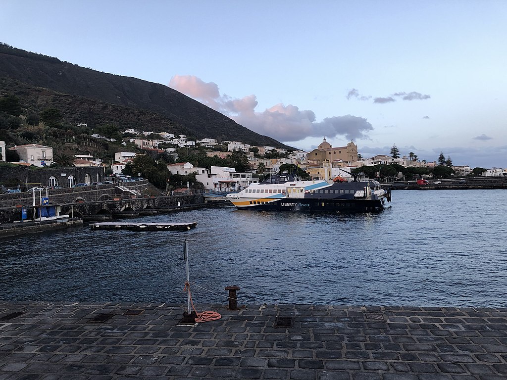 Salina, Santa Marina. Foto di Davide Mauro