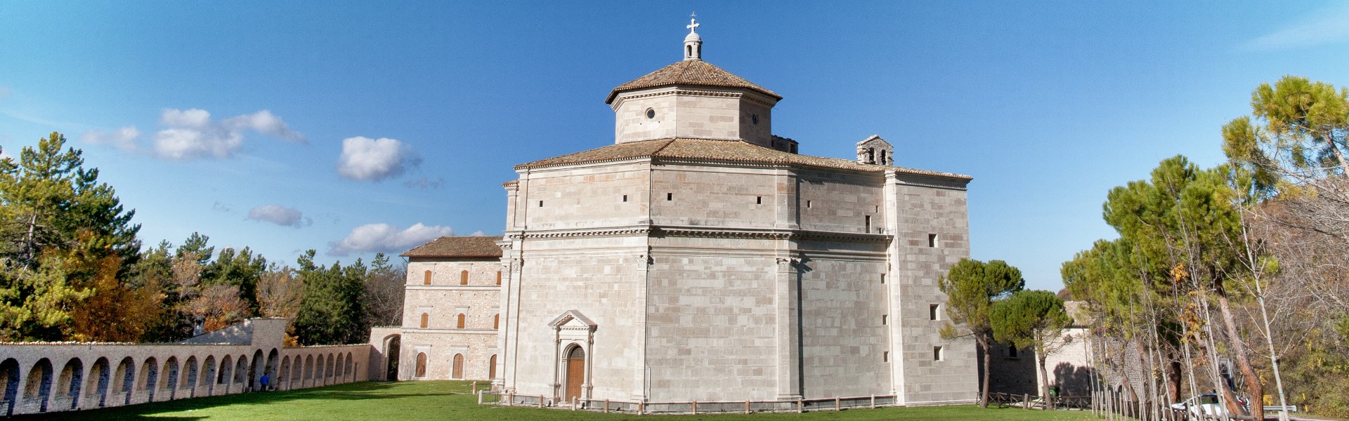 Il Santuario di Santa Maria in Macereto